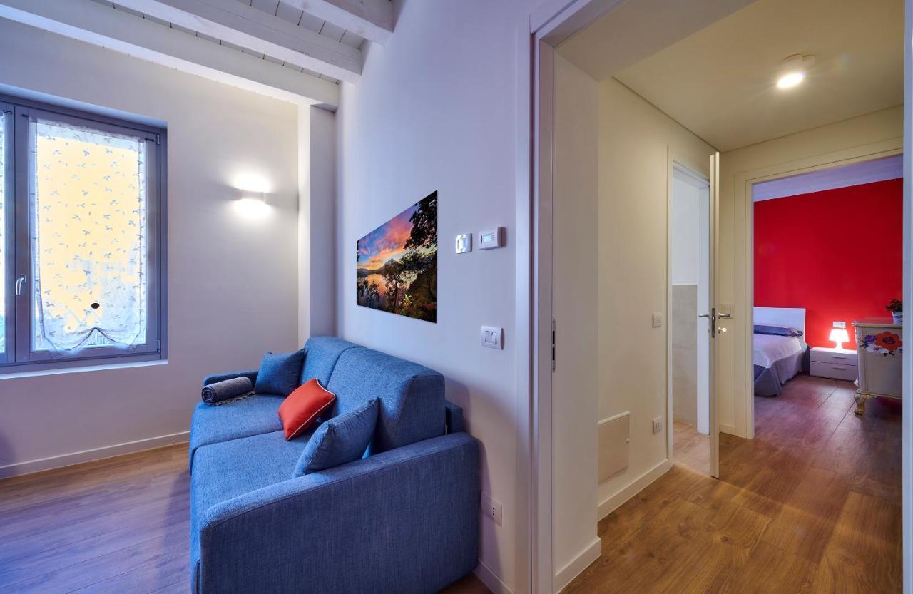 Lecco Lake Apartments Villa Liberty Bagian luar foto